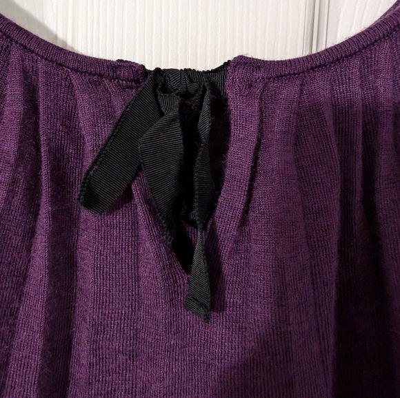 Loft 3/4 Sleeve Sweater Size S - Picture 2 of 7